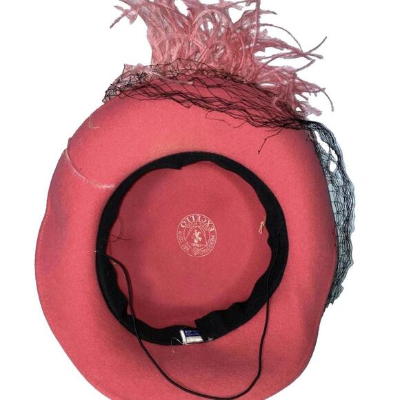 Vintage 1930’s 1940’s Pink Feather Veil Tilt Hat - Picture 5 of 6
